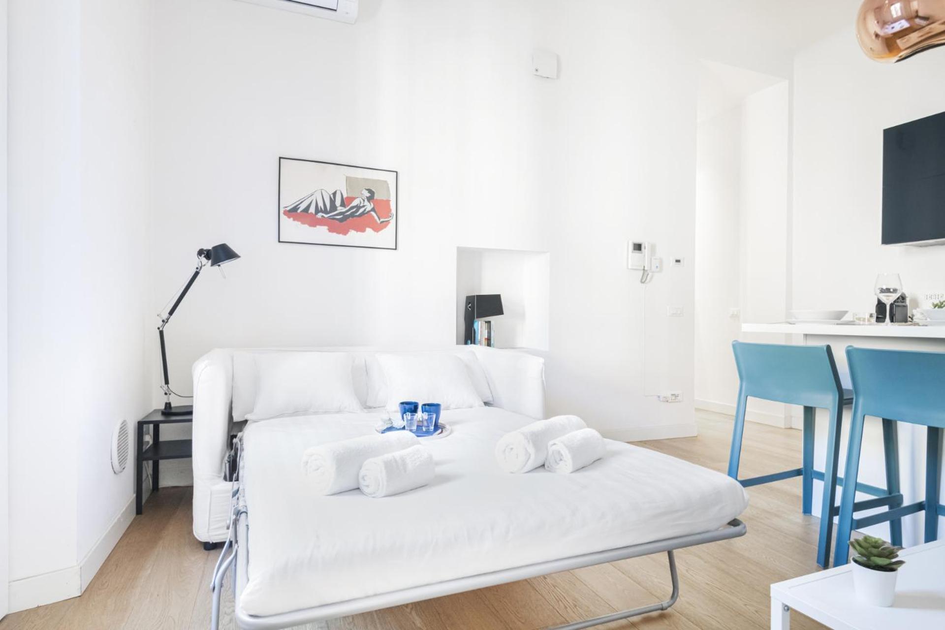 Easylife-luminoso In Zona Garibaldifs Milán